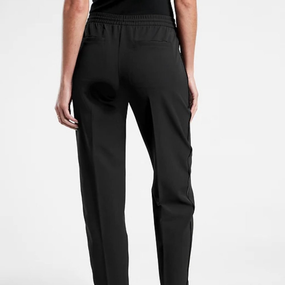 Athleta Endeavor Straight Leg Pants size 6 Black - Picture 4 of 12